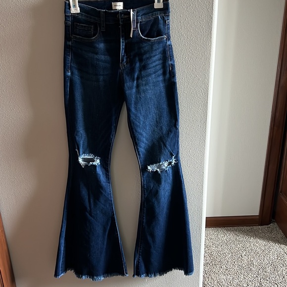 New sneak peek denim distressed flare jeans size 1/25 - Picture 2 of 5